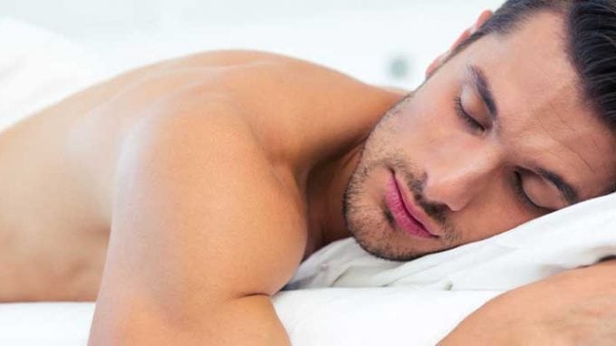 Men Who Sleep Naked Have Better Sperm