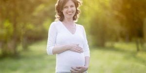 Neue Fruchtbarkeitsbehandlung bietet Schwangerschaftsoption für Frauen in der Menopause